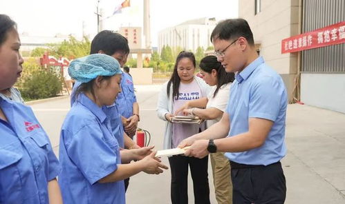 濟(jì)源承留鎮(zhèn)扎實(shí)開(kāi)展安全生產(chǎn)月活動(dòng) 助力優(yōu)化營(yíng)商環(huán)境安全咨詢服務(wù)